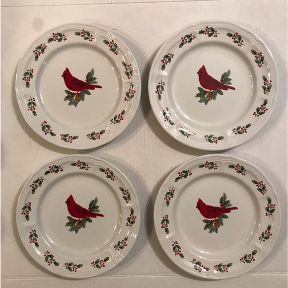 Set Of 4 Vintage Gibson “Holiday Cardinal” Plates 8” - Picture 2 of 7